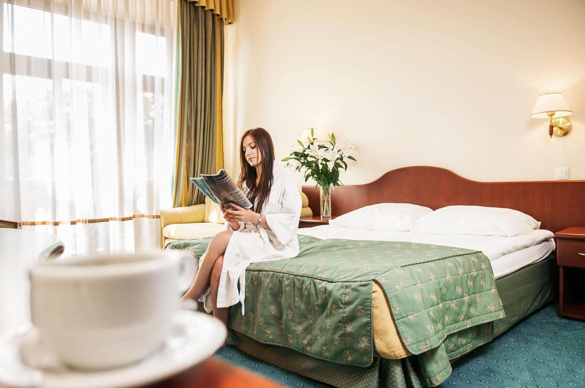 Hotel Palace Europa ルブリン エクステリア 写真